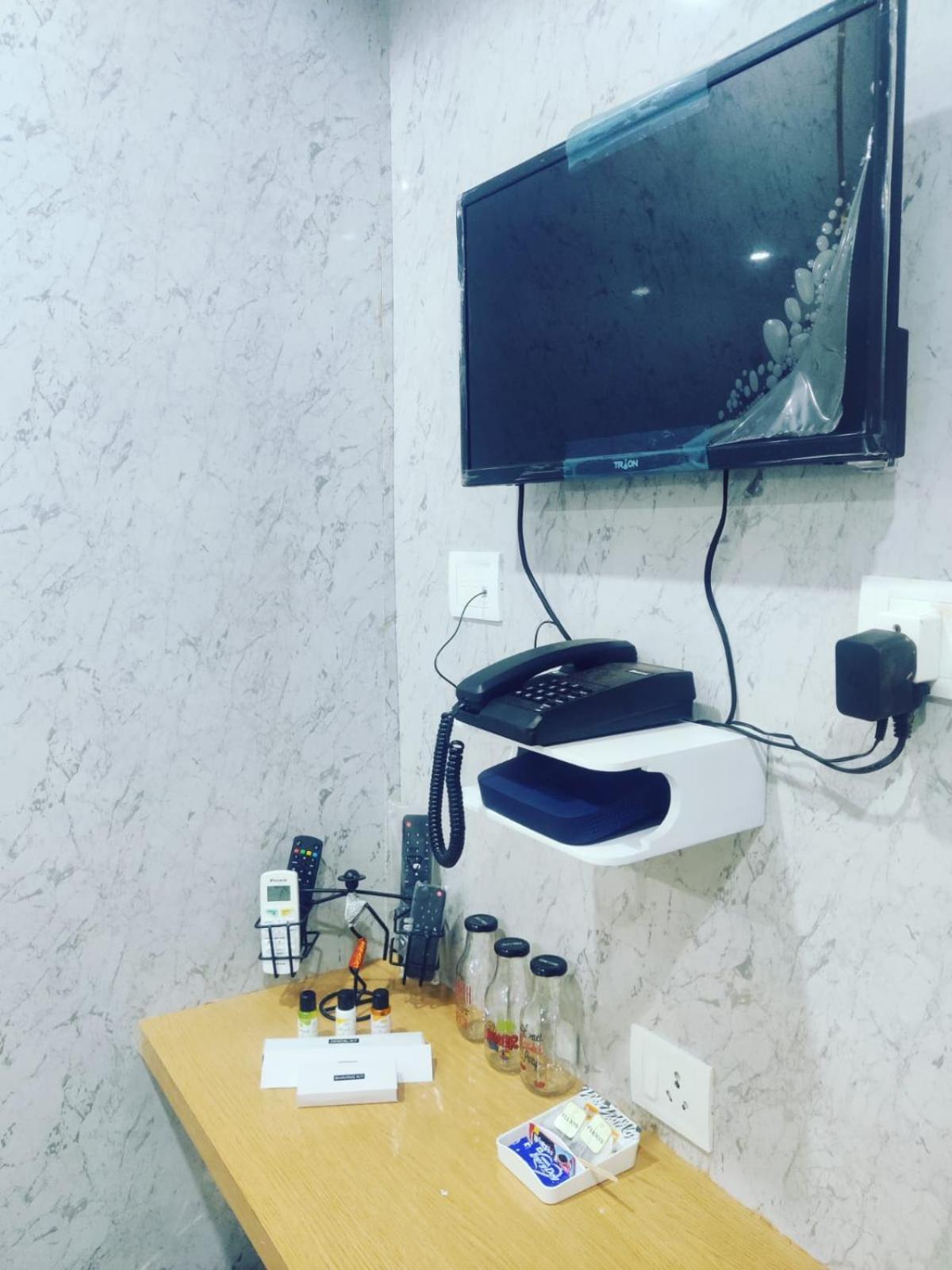 Royal Inn Guwahati Dış mekan fotoğraf